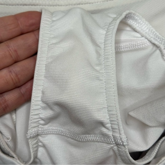 Lululemon Run Light As Air Short - Picture 8 of 10